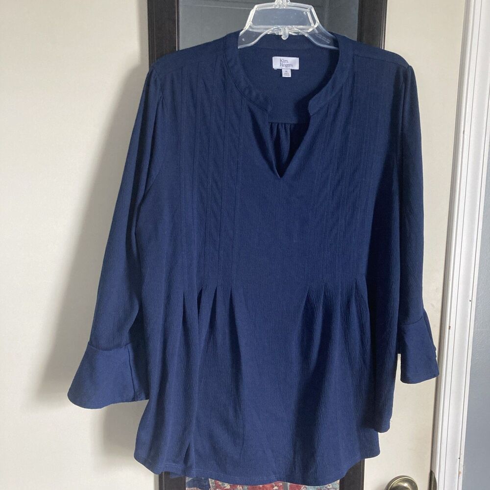 Kim Roger’s Top XL Navy Relaxed Fit Flared Sleeves Stretch Good Condition Pleats